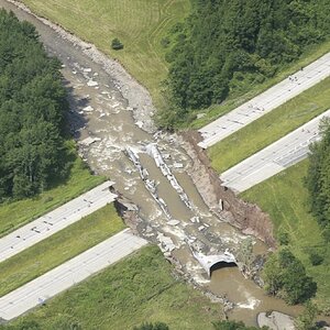 I-88 washout 2006 flood near Oneonta.jpg