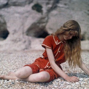 early-color-photography-1913-christina-red-marvyn-ogorman-3.jpg