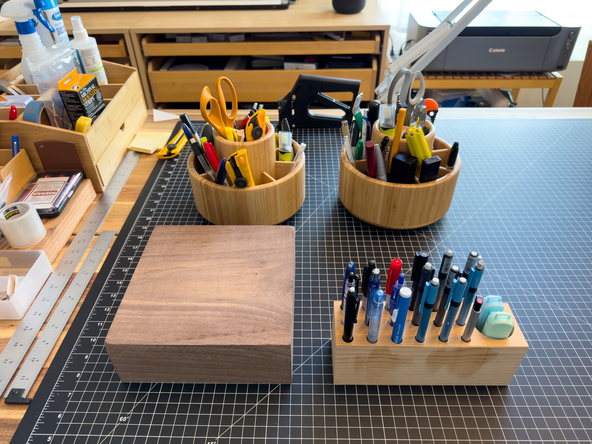 Pencil holder-3.jpg