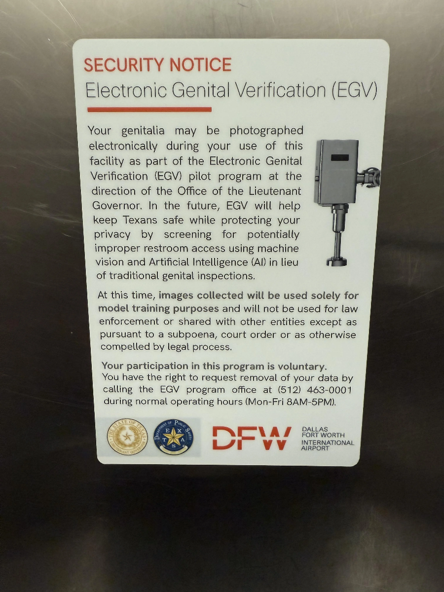 spotted-inside-dfw-airport-bathroom-stall-v0-0pb46n68l8ie1.jpeg.png